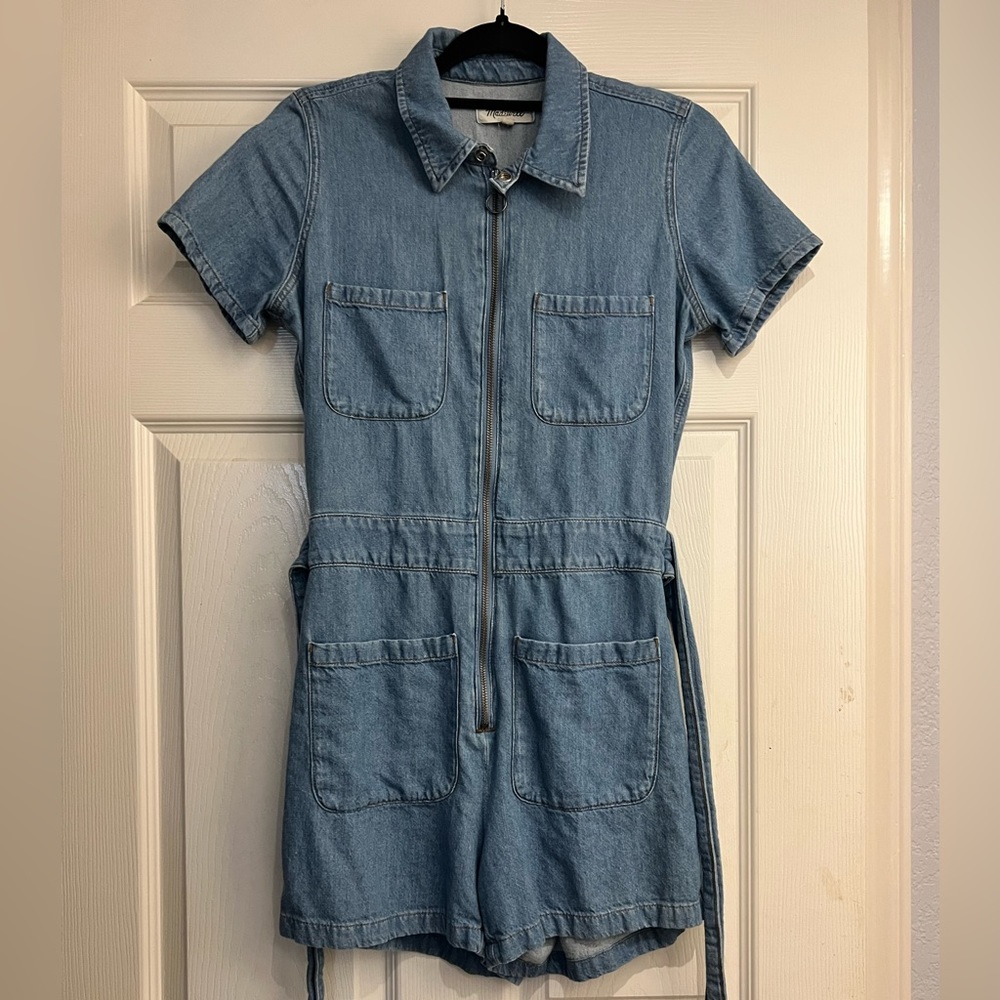 Madewell denim romper size small